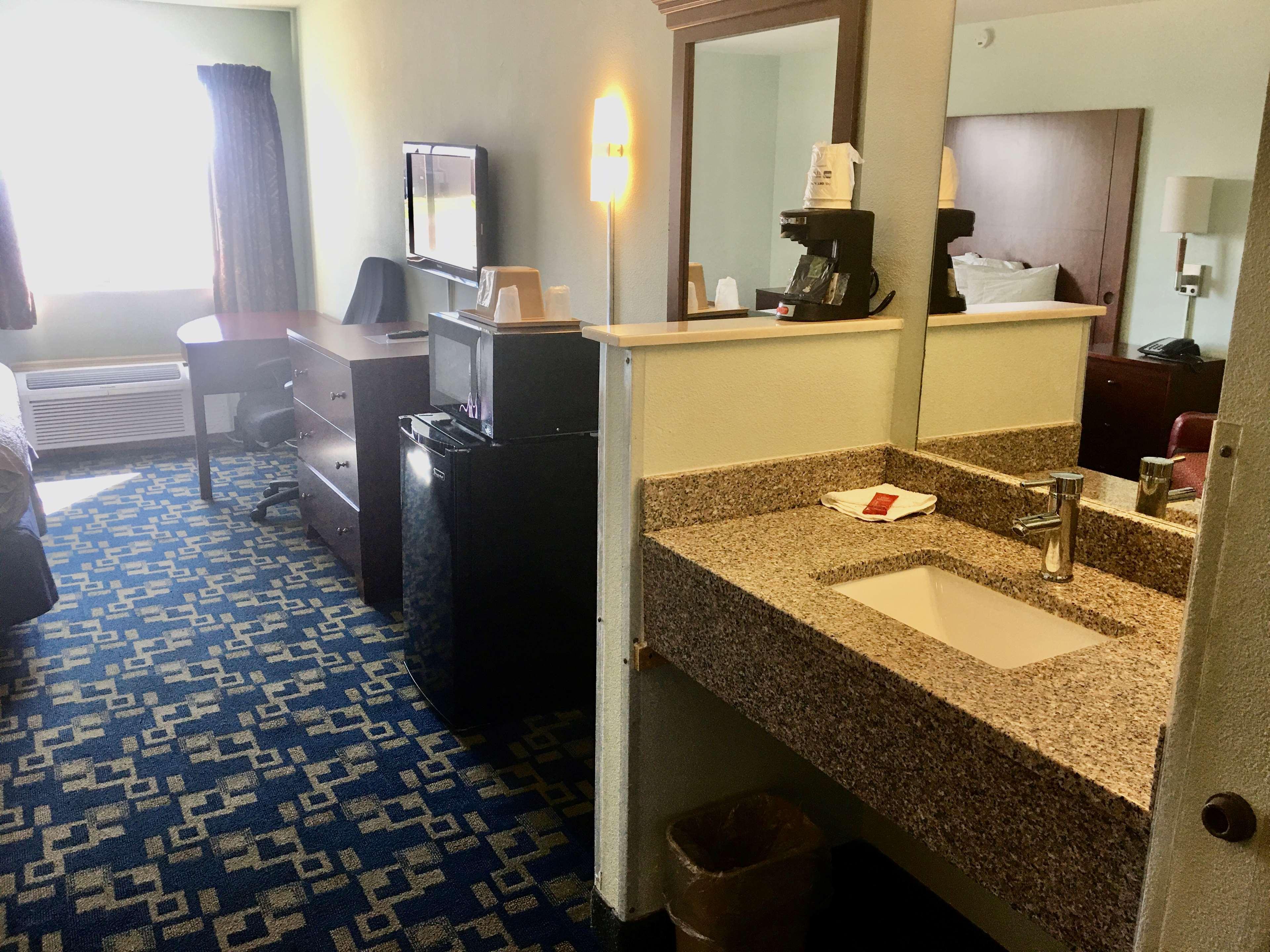 Surestay Hotel By Best Western Weimar Экстерьер фото
