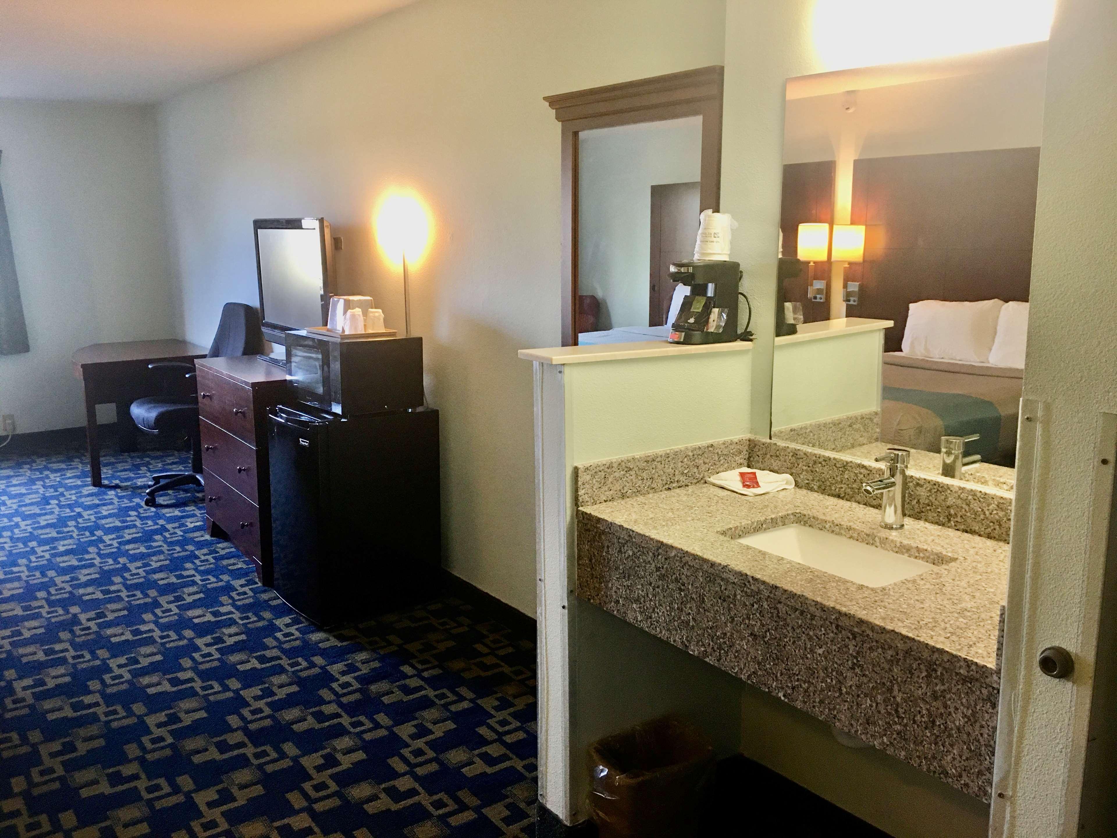 Surestay Hotel By Best Western Weimar Экстерьер фото